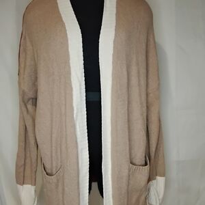 Elegant Tan and Cream Open Front Cardigan